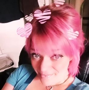 Meet your Posher, Christine